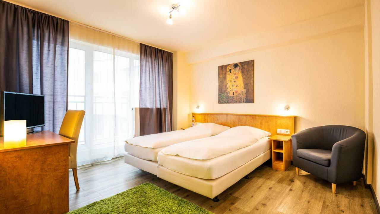 Schroeders City-Style-Hotel Trier Bilik gambar