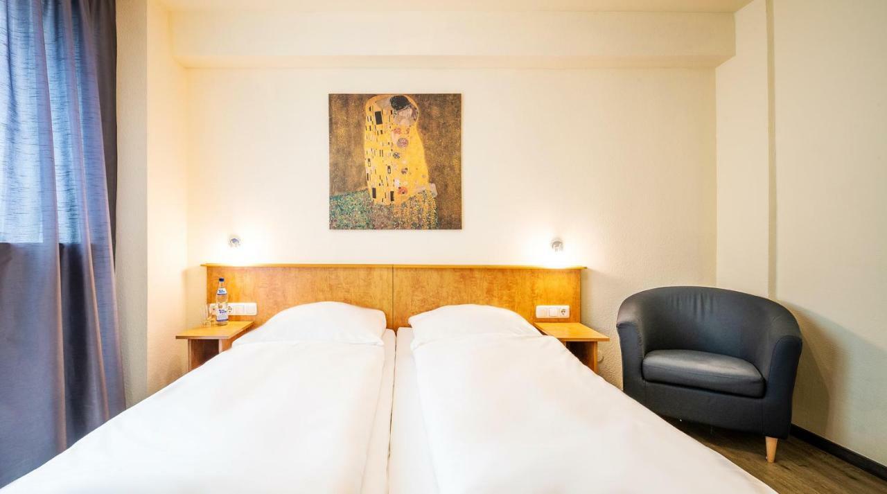 Schroeders City-Style-Hotel Trier Bilik gambar